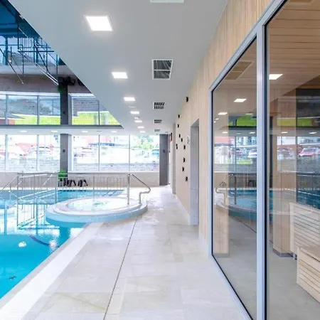 Silver Klifowa 아파트 레왈